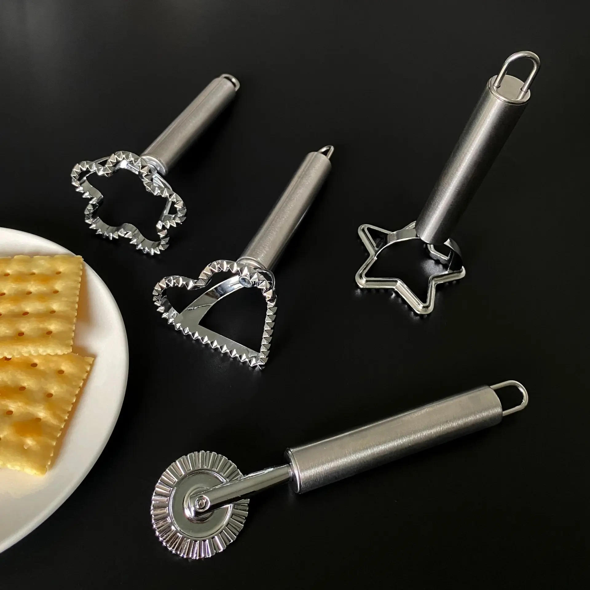 Baking Kitchen At Home - Kwadratowy Okrągły Stempel do Ravioli Wykrawacz